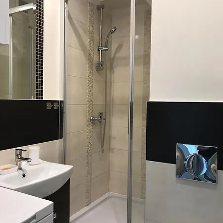 Hallera Apartment